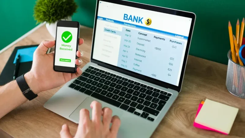 Pinjol Makin Marak: 3 Tanda Peringatan Kamu Udah Terlilit Utang Sebelum Tenggelam Semakin Dalam